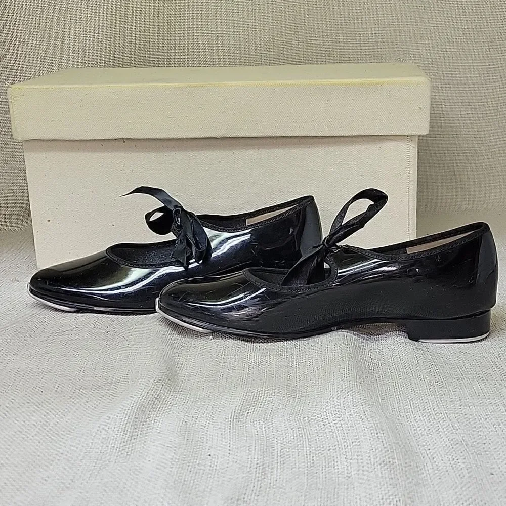 Loshin's‎ girls tap shoes sz 1 1/2 M plus a pr of black tights